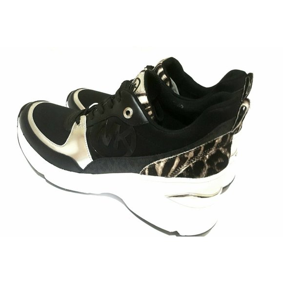 Michael Kors Womens Mickey Scuba Animal Print Calf